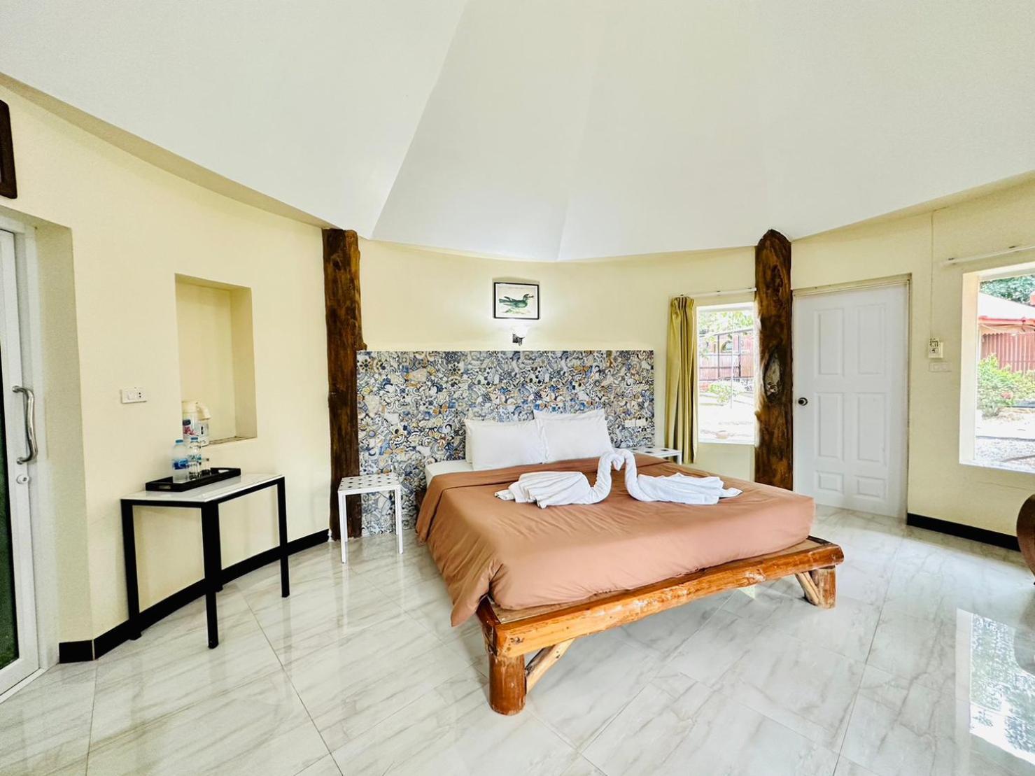 Yoko River Kwai Resort Sai Yok Ngoại thất bức ảnh