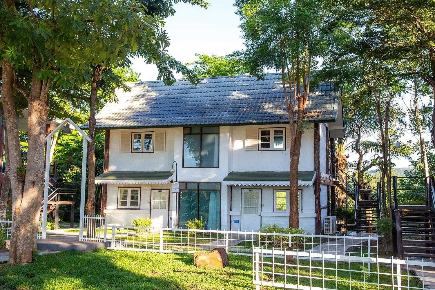 Yoko River Kwai Resort Sai Yok Ngoại thất bức ảnh