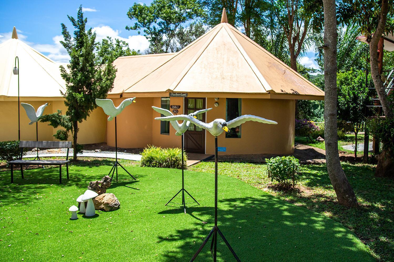 Yoko River Kwai Resort Sai Yok Ngoại thất bức ảnh